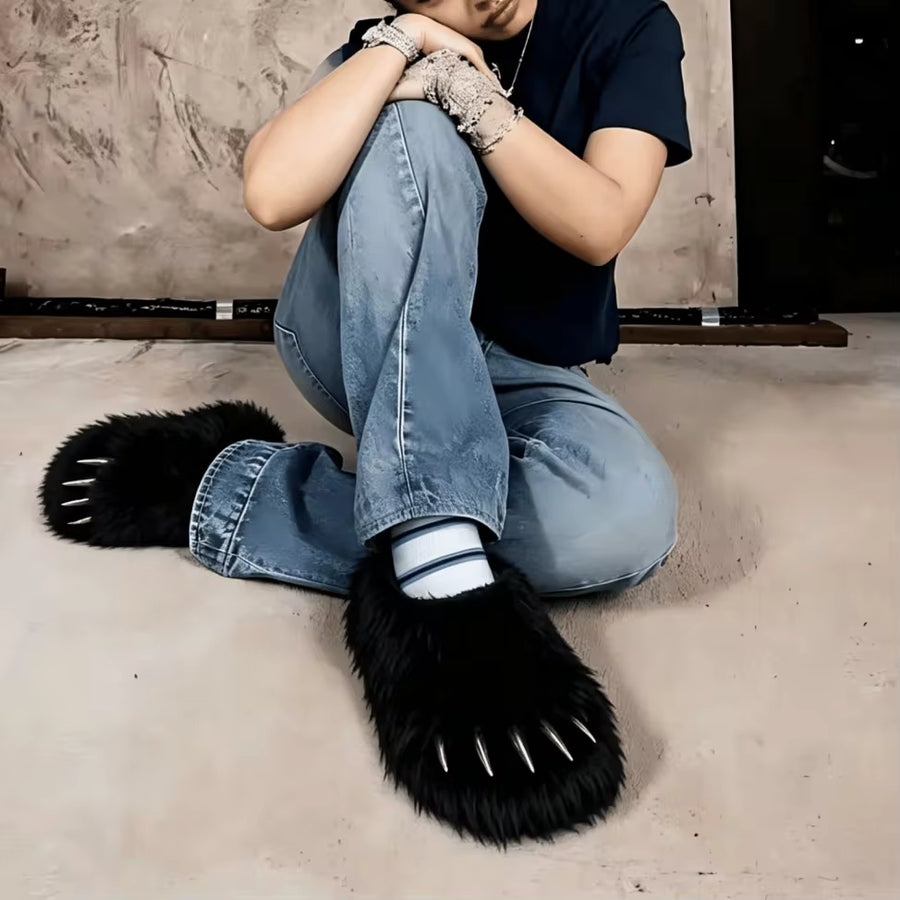 Plus Size Faux Fur Furry Paw Slippers For Women Men, Fuzzy Platform Mules Slides Plush Thick Soled Platform Clogs Shoes Halloween Cosplay Costume